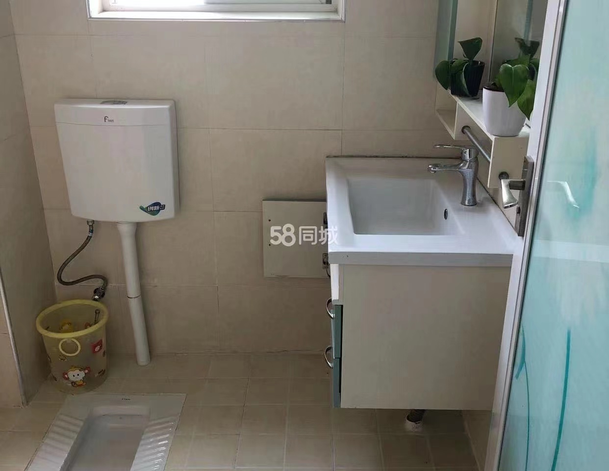 三丰鼎城一室一厅一卫精装直接拎包入住1400包物业