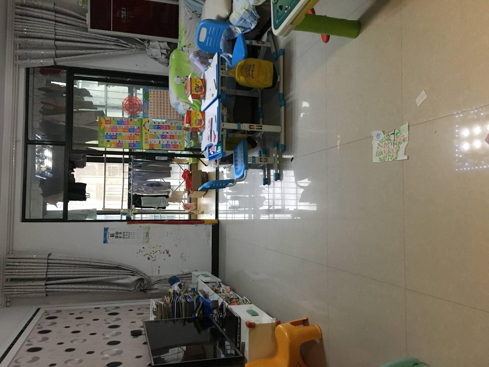 东城花园步梯三房采光好南北通透