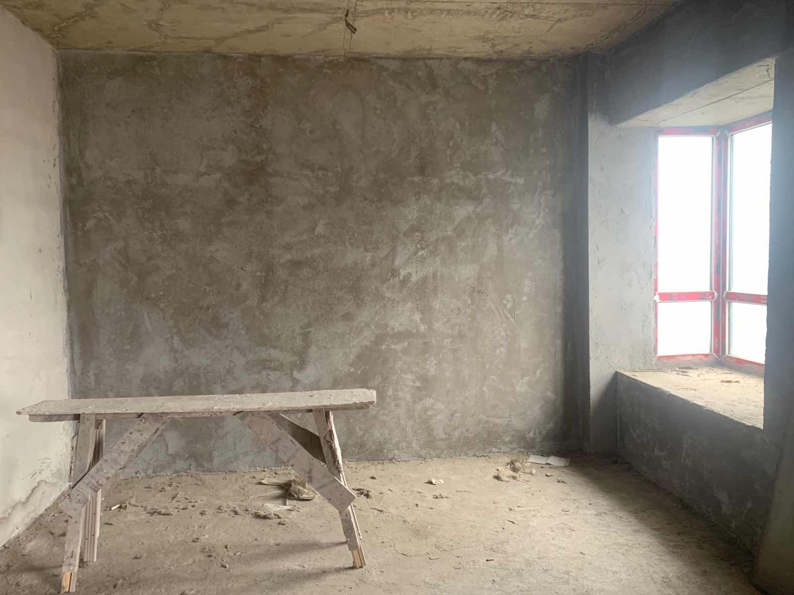 东城国际，4中旁，交通便利