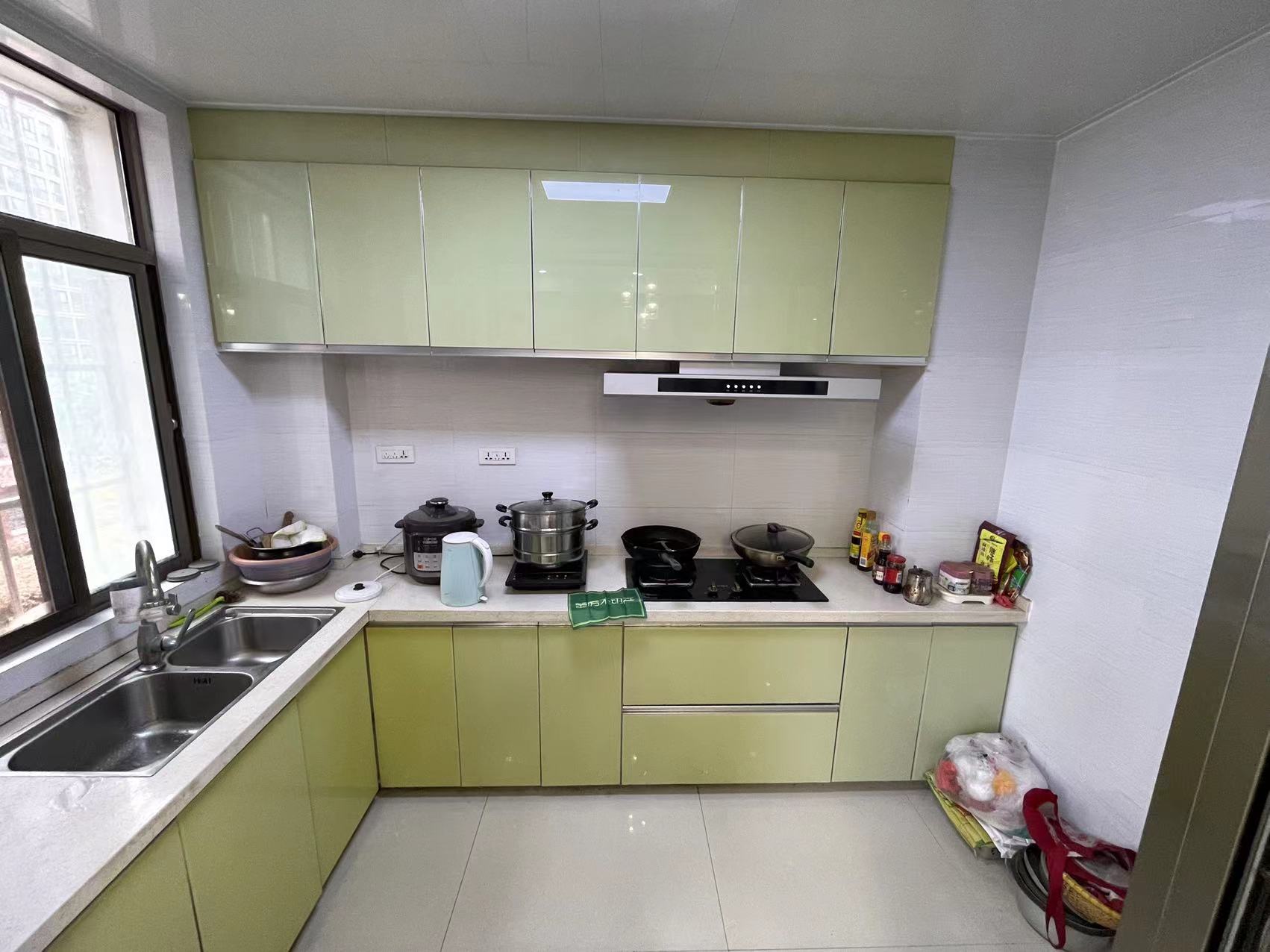 金诚花园城南金诚花园精装三房毛坯价出售看房方便