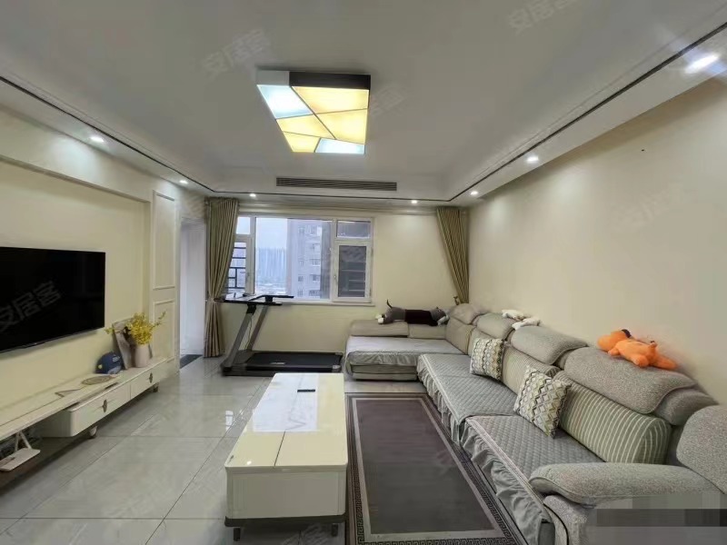 248，业主亏本出，世纪雅园,单价4800，精装四房，边户，9成新装修，南北通透，电梯小高层