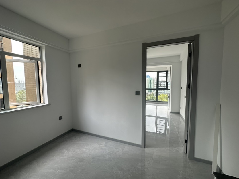 沔阳天泽园2室2厅1卫全新精装修优价出租！