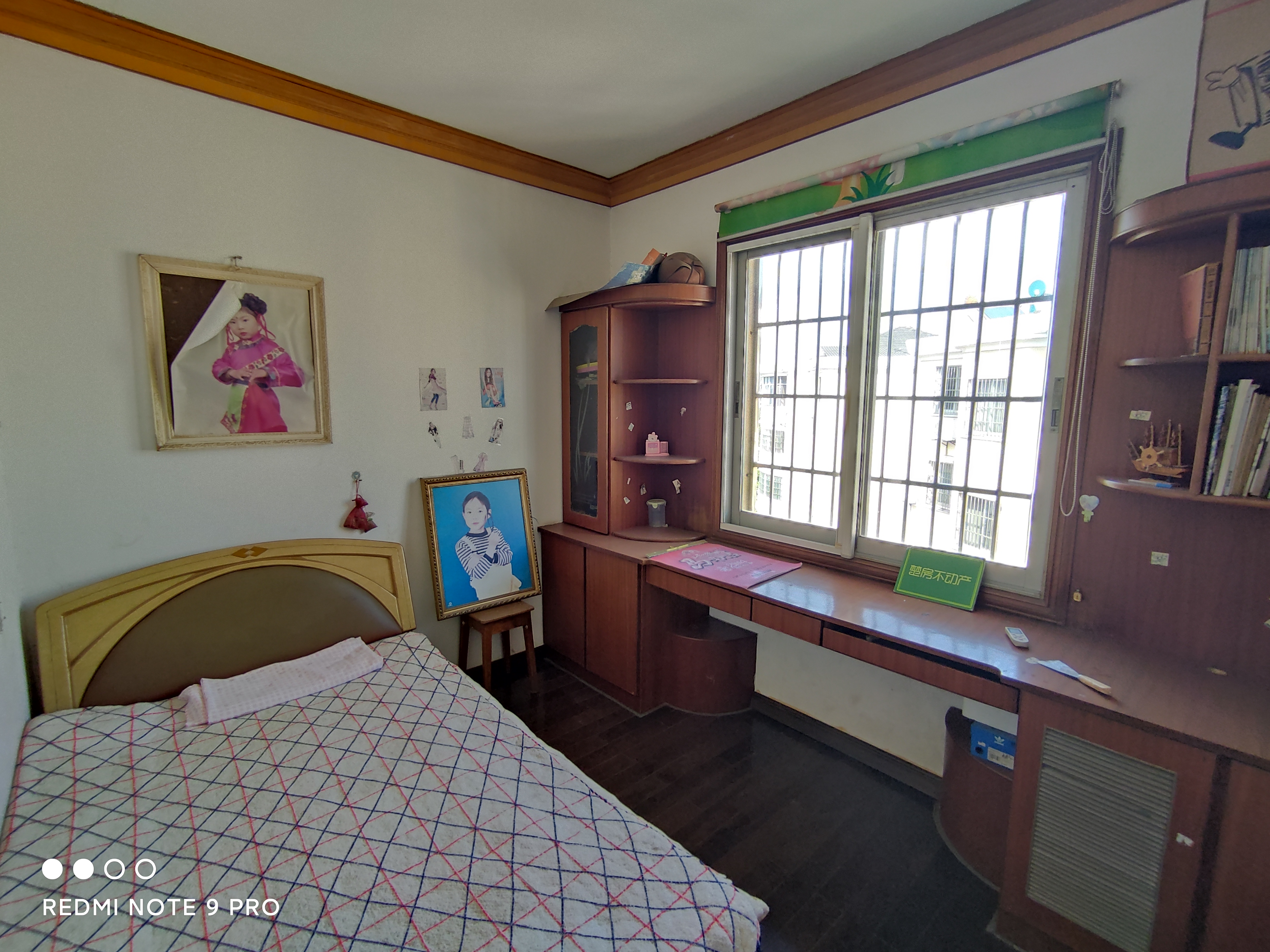 德政园香榭里精装三房两卫南北通透户型采光通风效果非常奈斯适合长期居住带地下储藏室证件满二