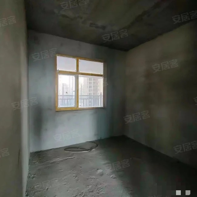 捡漏，城南，沔阳清华园，单价5500，毛坯3房2卫，满二，采光视野好，