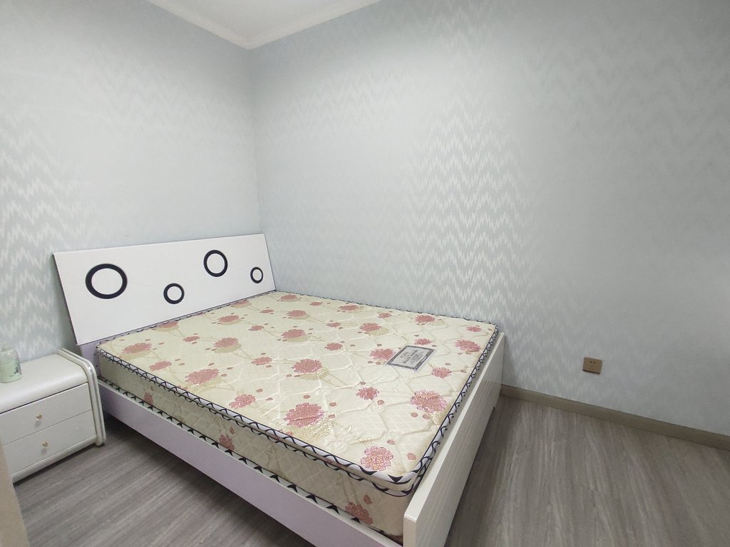 满庭春.精装三房.全屋中央空调.证件在手满五.钥匙看房