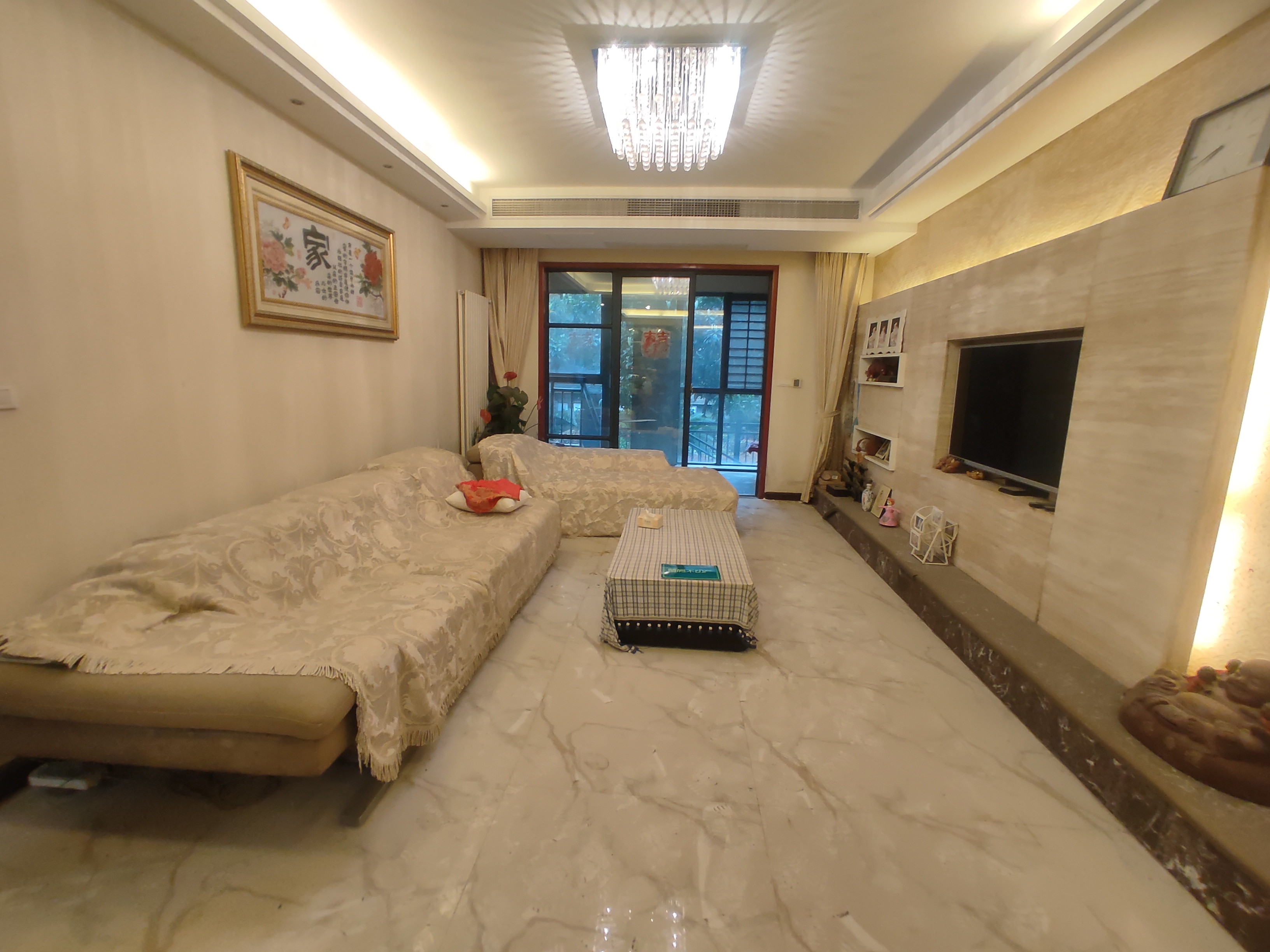 绿地华庭复式精装三房全屋带供暖带车库一区出售证件在手