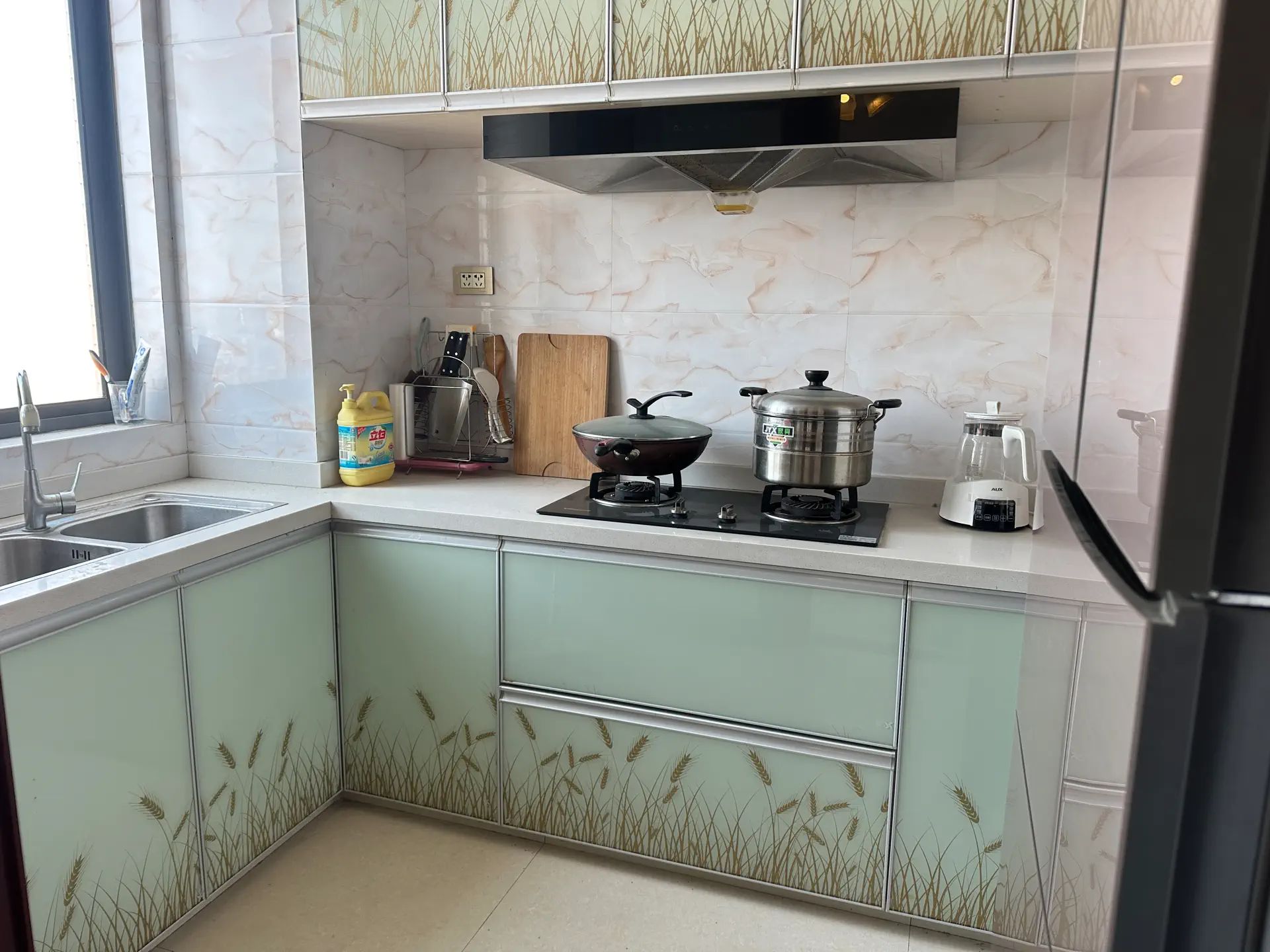 降价了，捡漏武商旁，小高层电梯房，精装8成新，送入户花园