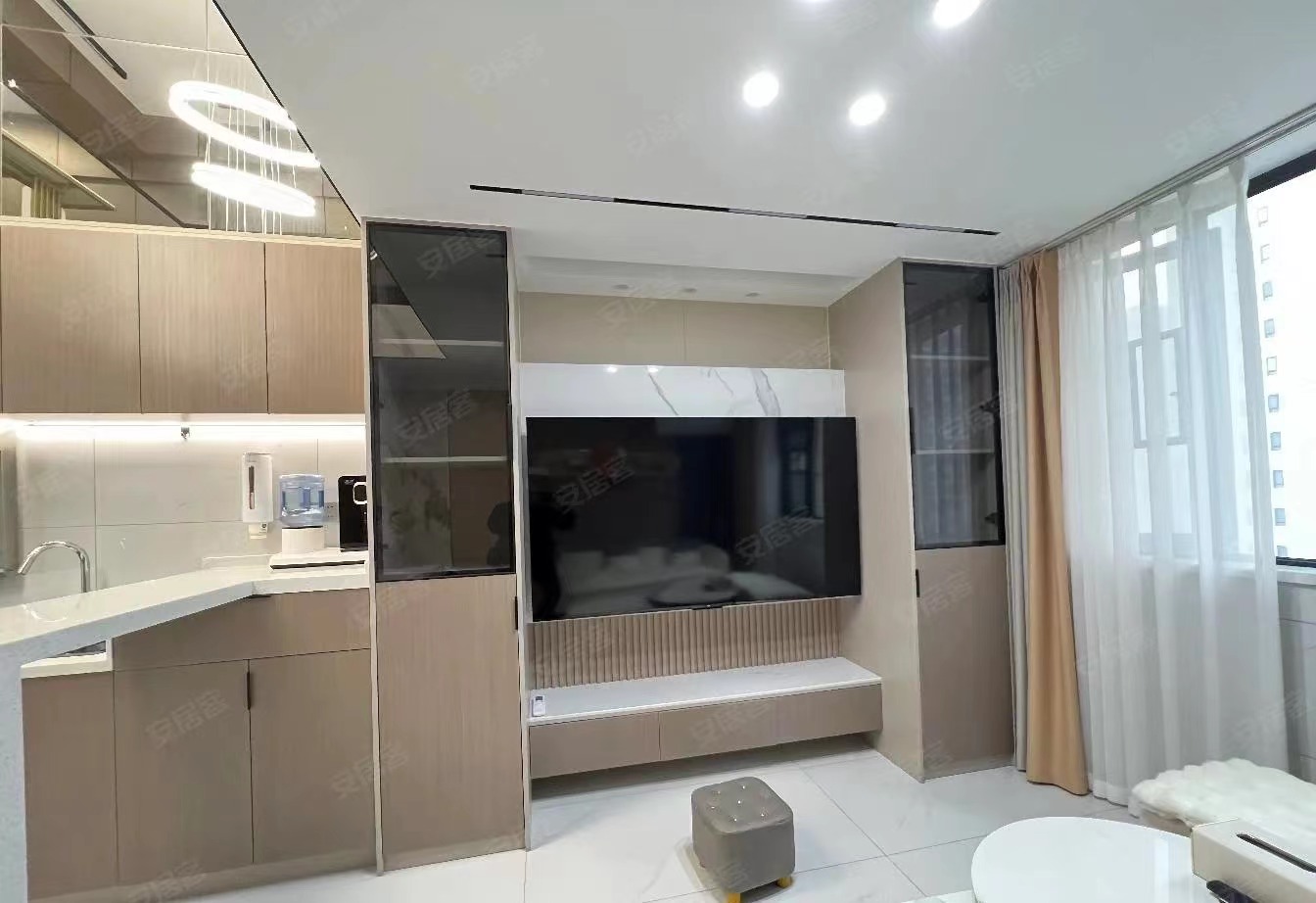 43，业主亏本出，城南，精装复式楼，全新装修，拎包入住