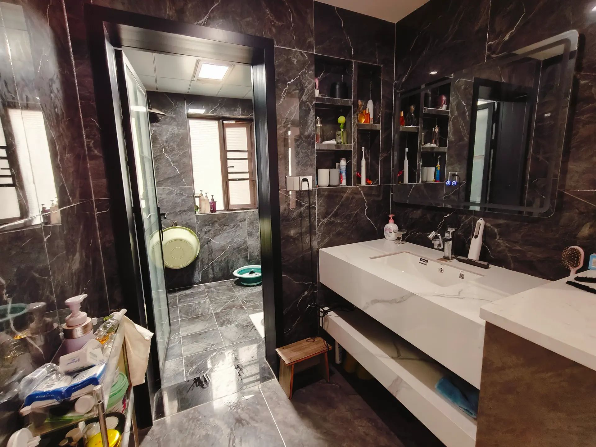 捡漏，城东，电梯好楼层，世纪阳光城东边户，装修成色新，单价3500！