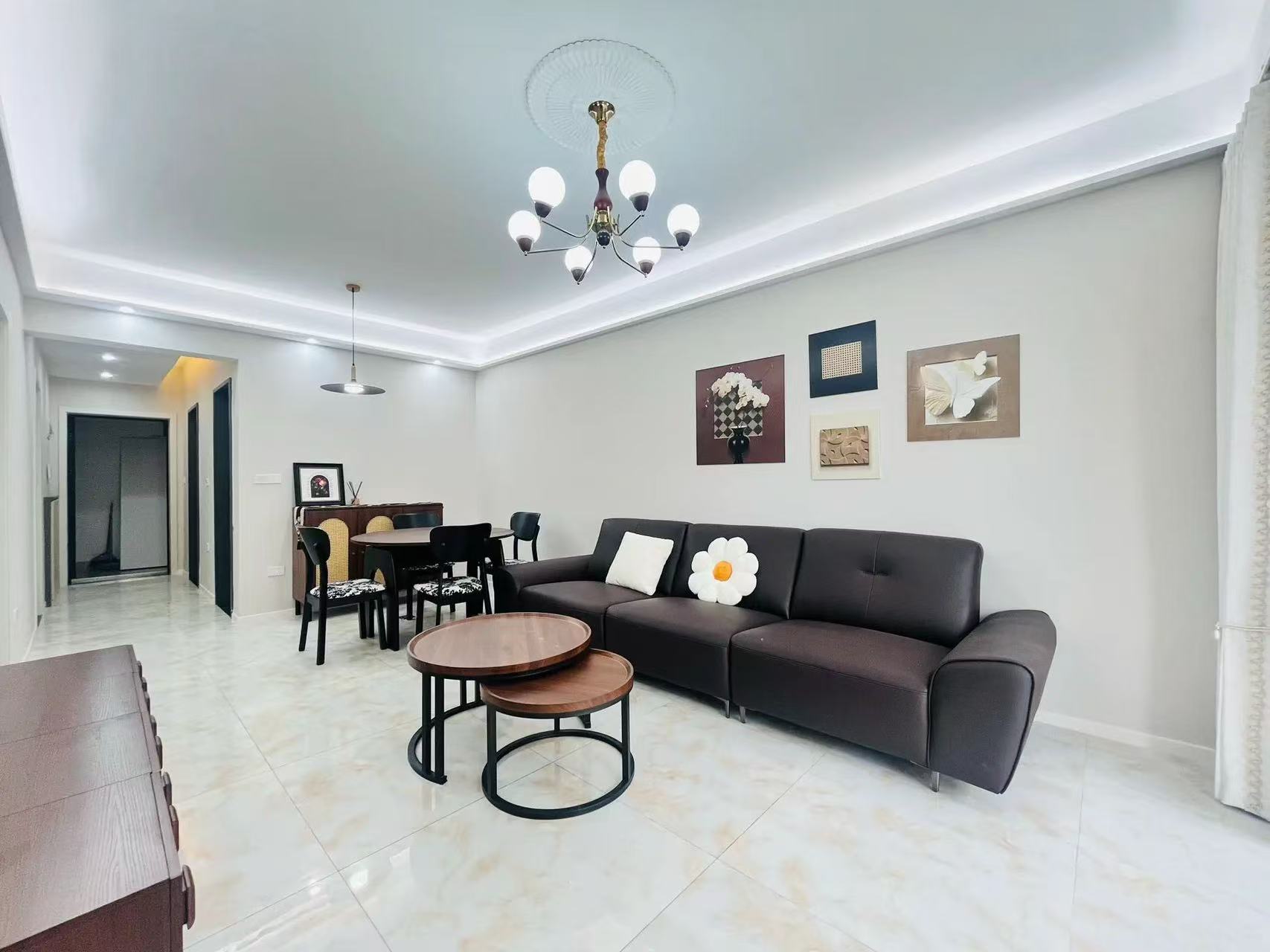 急售，和合国际，精装三室两厅一卫。拎包入住，证满二