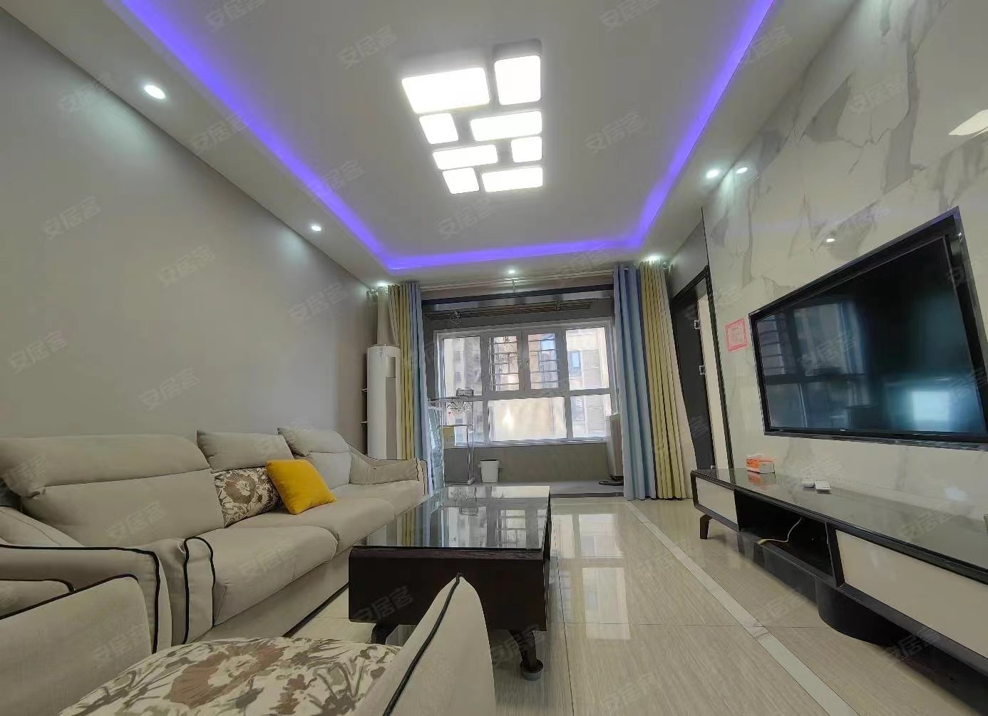 22，忍痛急售，一中旁，中间好楼层，精装小三房， 满二