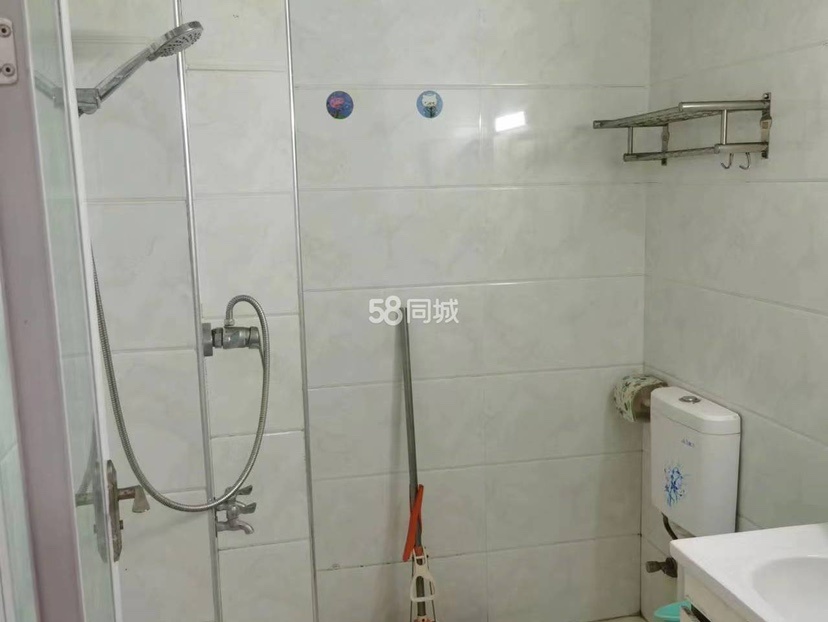 上苑一品2室2厅1厨一卫精装修家具家电全配优价出租！