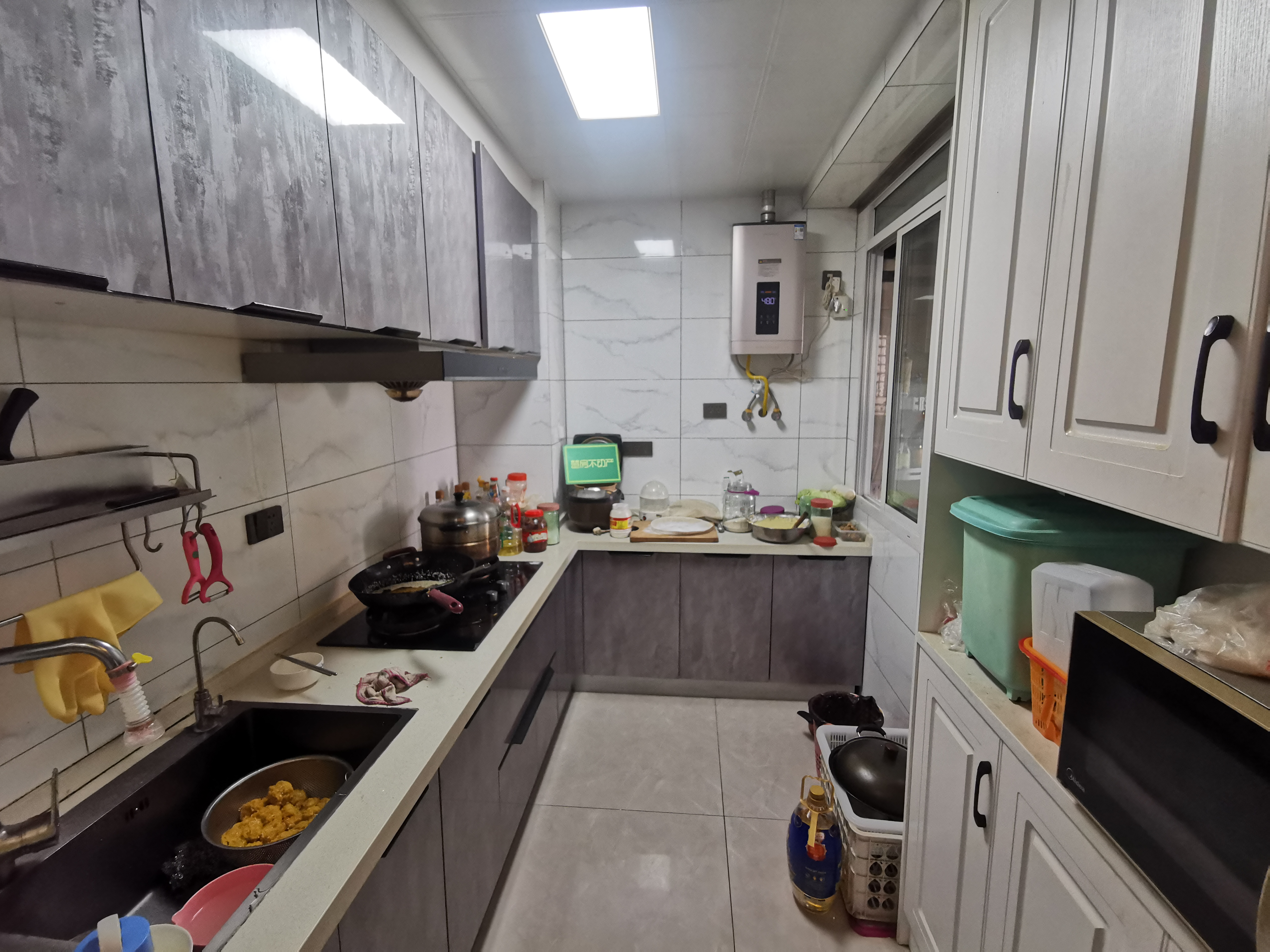 银湖城精装小三房全新装修全屋定制豪装刚需自住养老非常好看房 看