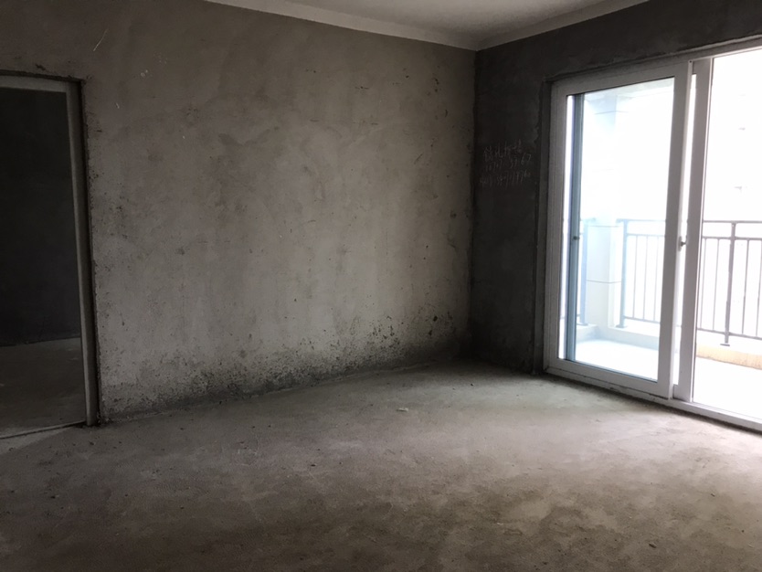 森林国际城环境优美物业管理配套完善中间好楼层业主人好诚心出售