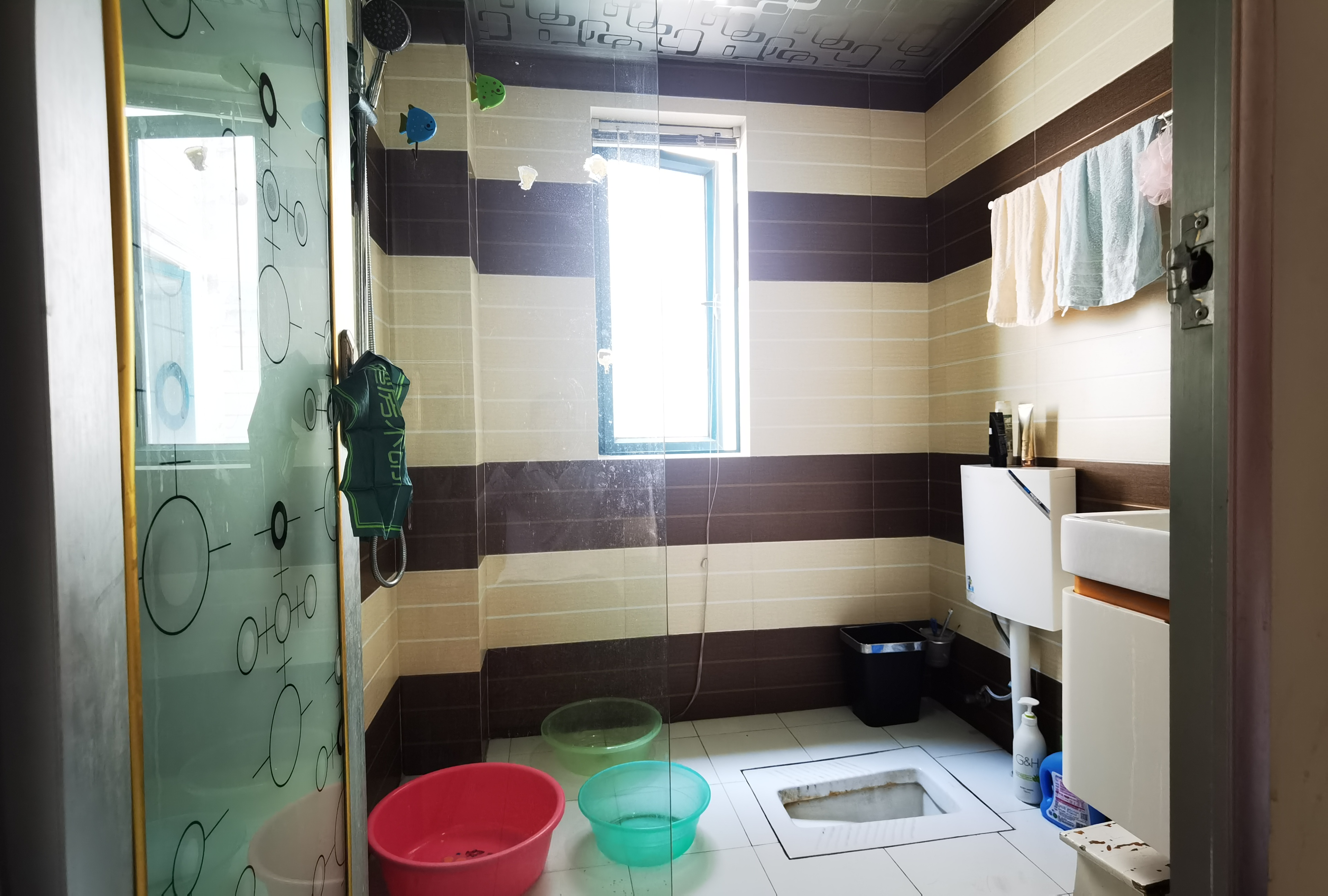 德政金园复式欧式风格家里的格局布置的很好拎包入住家里基本没怎么住实际面积180平左右