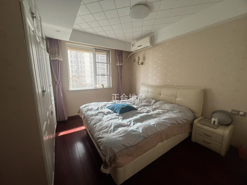 降价了，锦绣江山，业主诚心出售，精装三房二卫，单价4900，