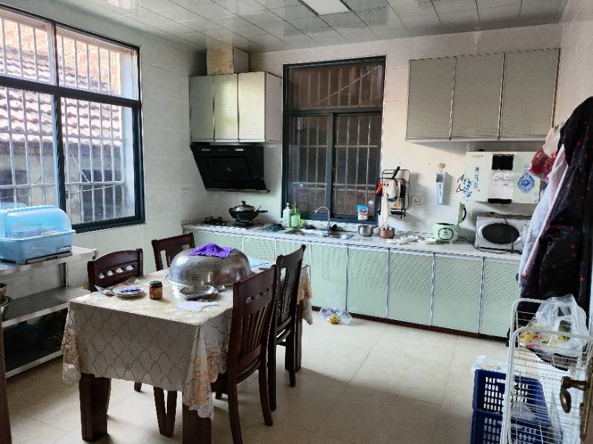 杜台菜场100米私房