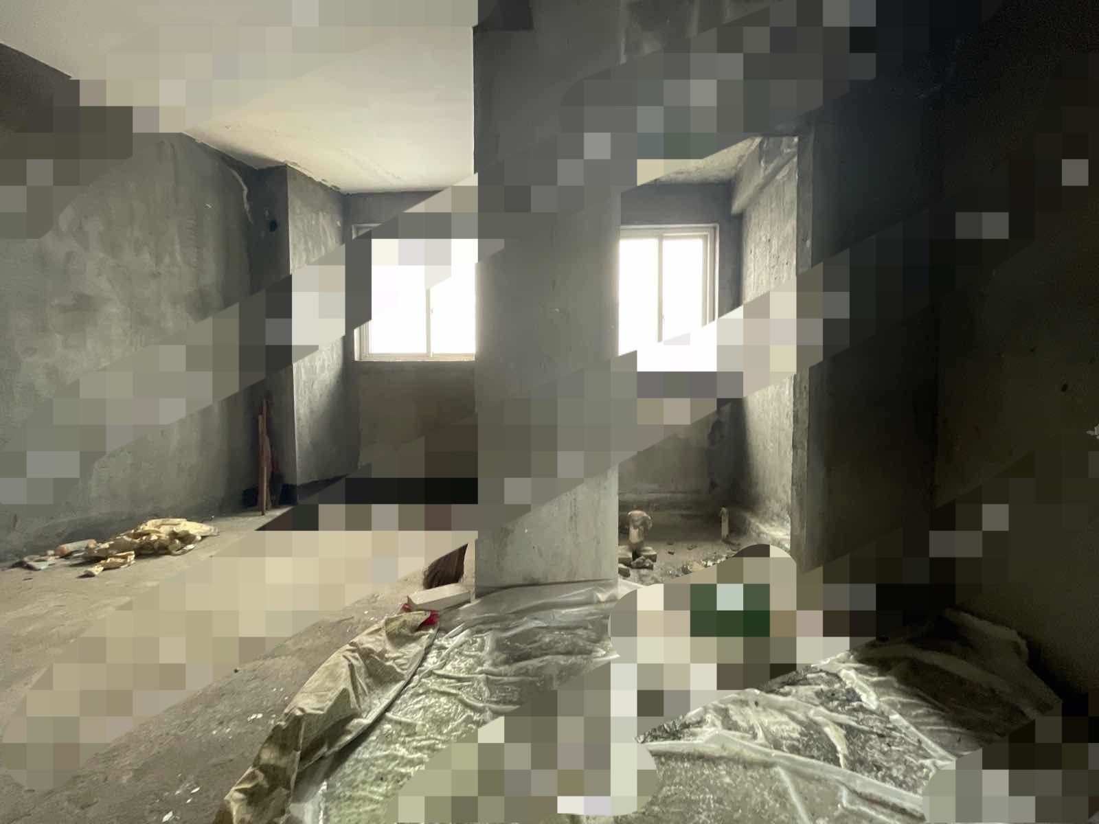 武商附近，电梯房，毛坯三房，单价2800，证满二，诚心出售