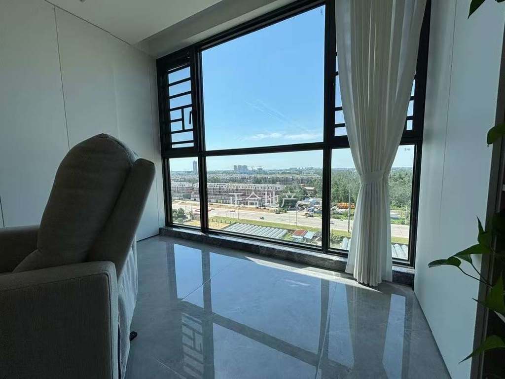 捡漏，城南，小高层，沔阳清华园，基本全新，电梯好楼层。精装三房，证满二