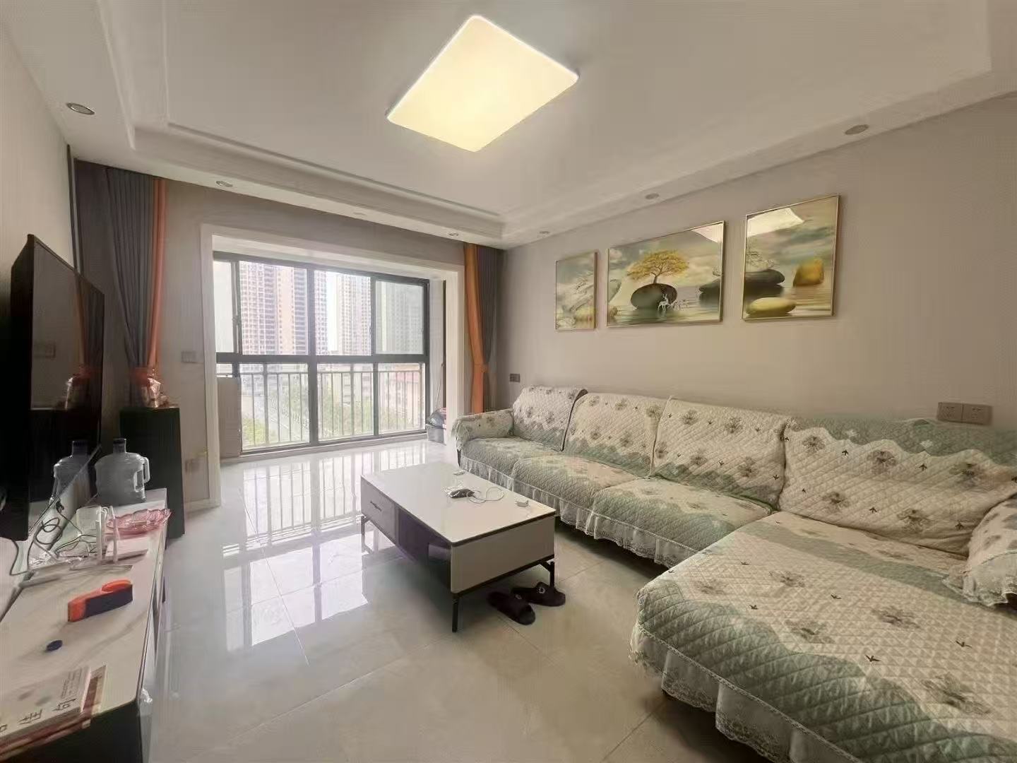 403，捡漏，降‬价了 ，森林‬国际 ，精装三房  ​，成色新，拎包入住