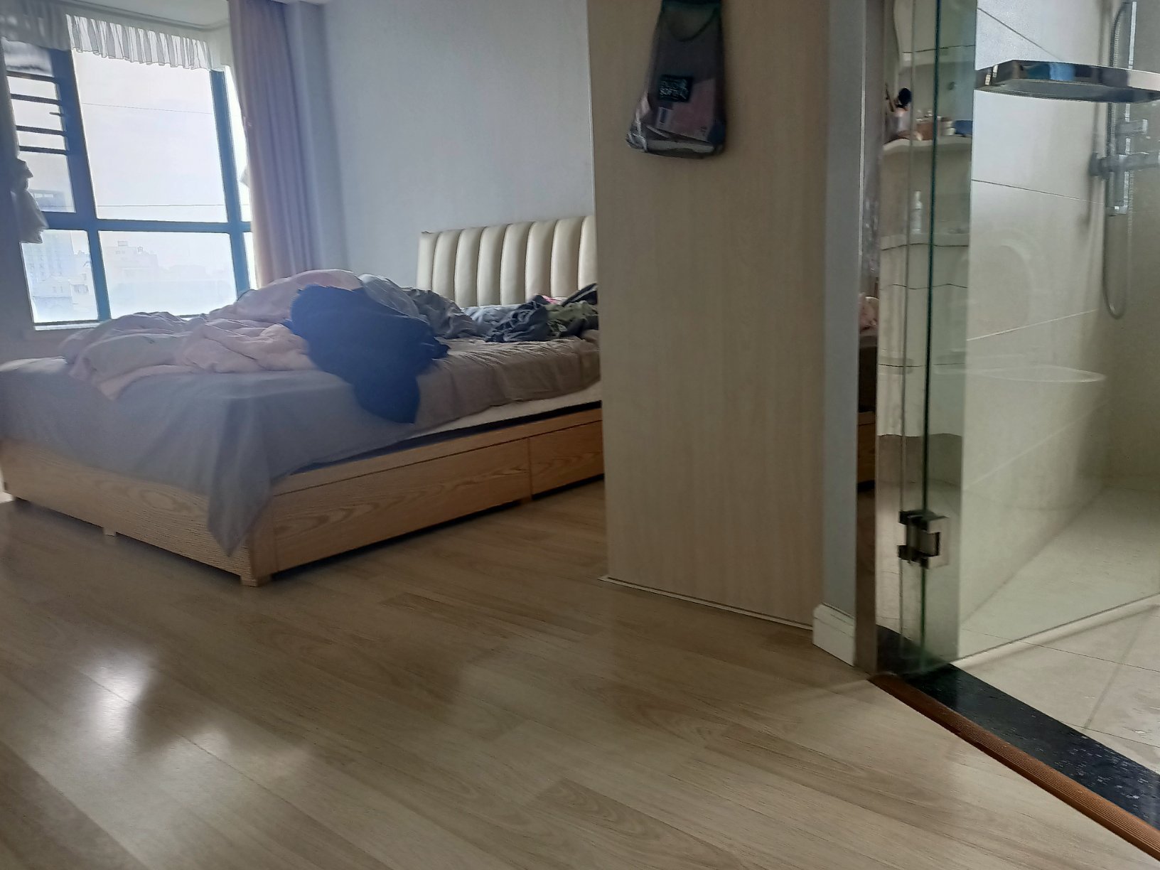 城东丽水名城好房九成新大三房，三室两厅两卫，通风采光好