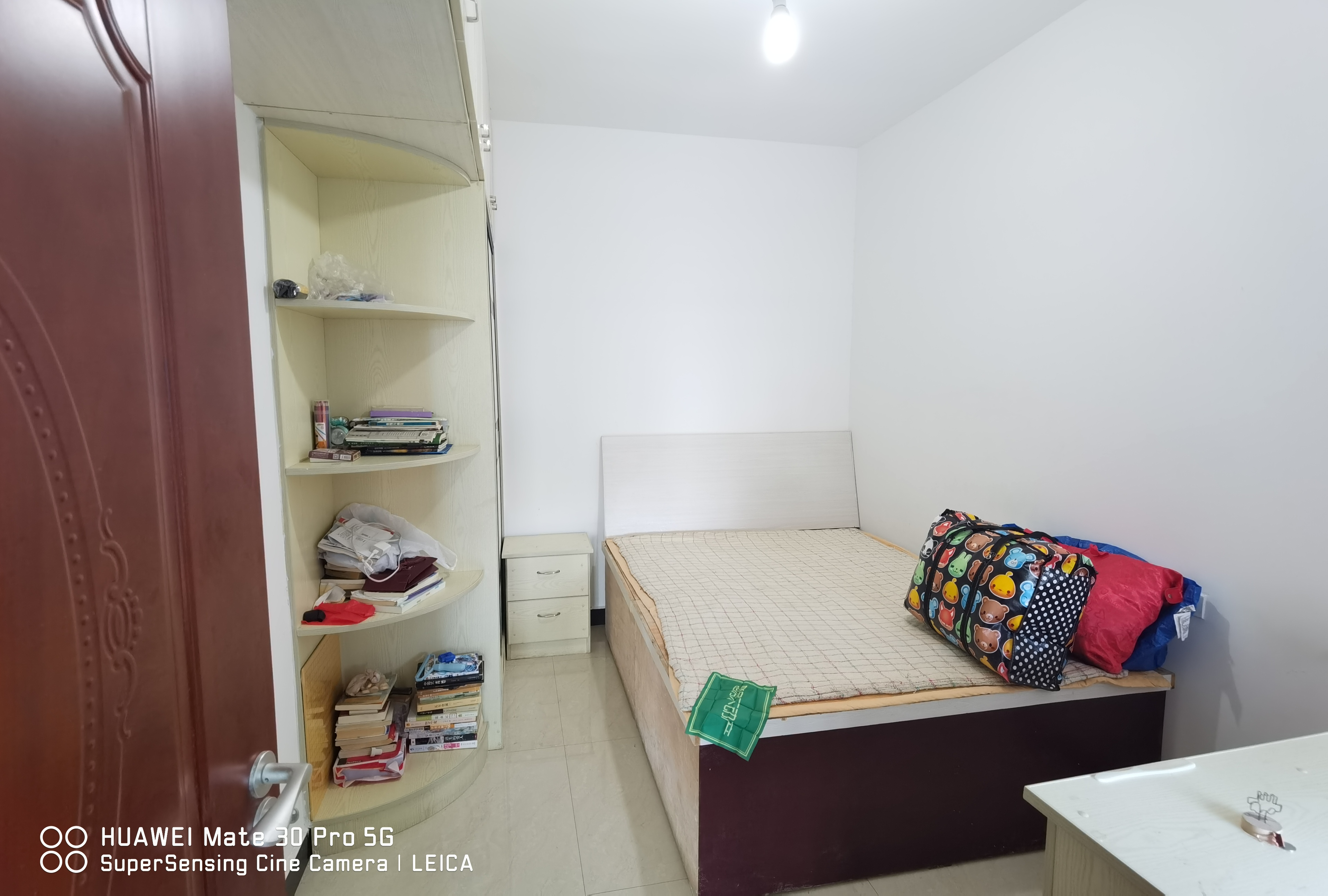 新城一号精装小三房领包入住视野采光好的看房方便出行也很方便周边配套齐全