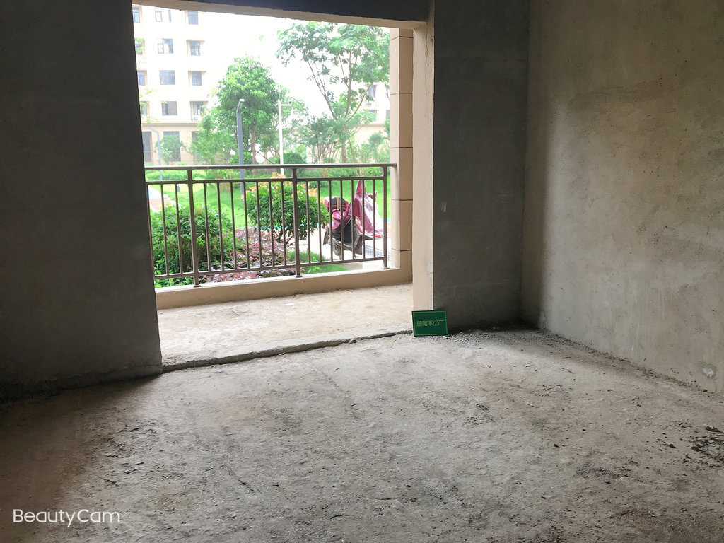 沔阳清华园复式一二楼小区环境好二中门口看房方便可做6房4厅4卫