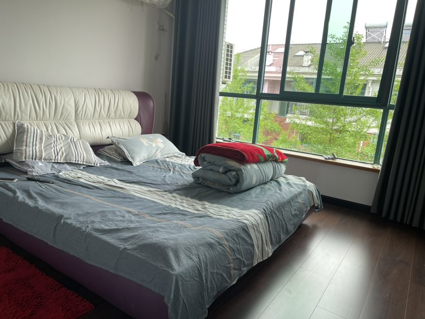 青青家园复式210平，采光无敌好，双阳台，南北通透，带露台