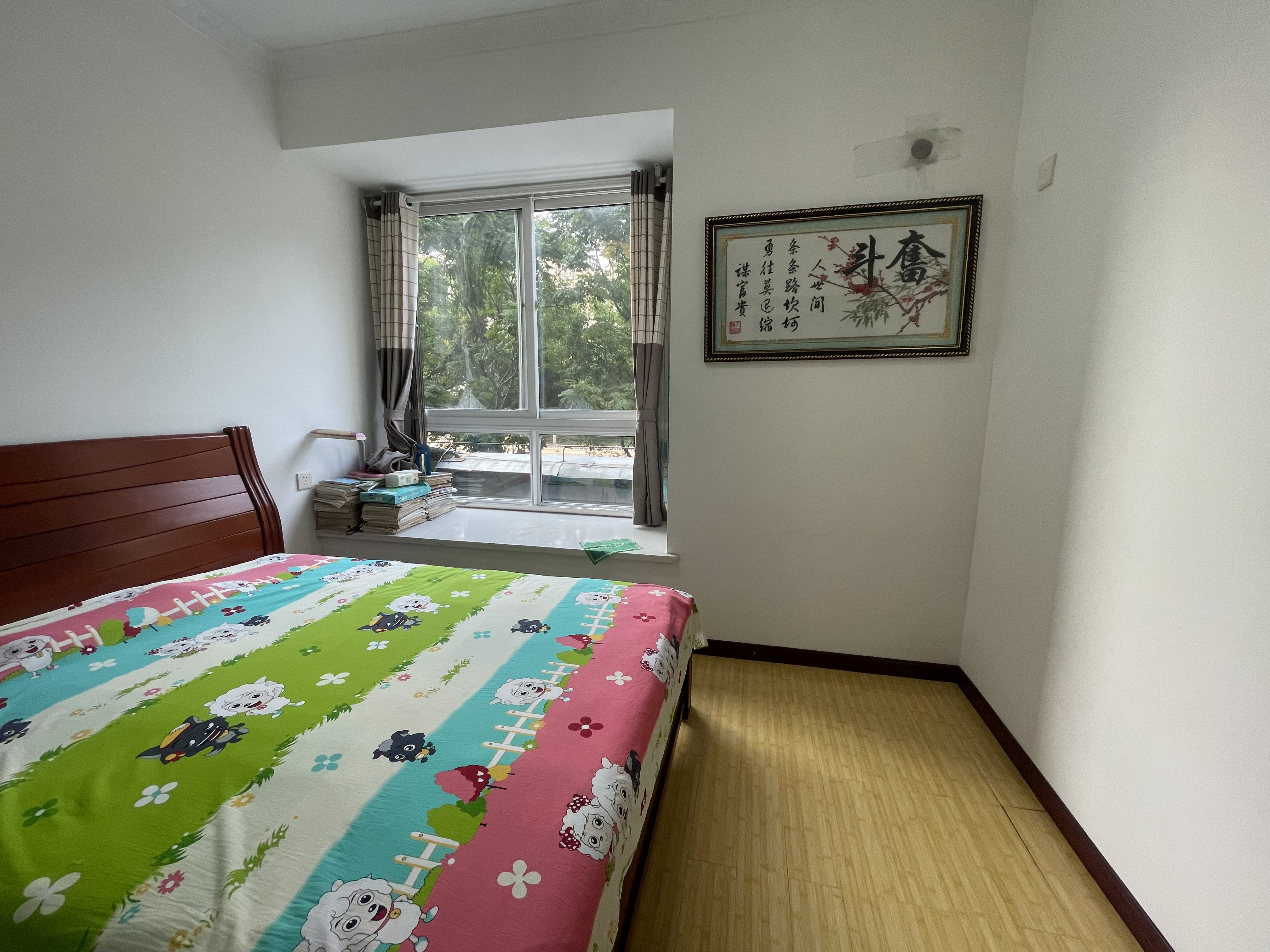 世纪雅园.电梯房.好楼层.妇幼.配套成熟.业主外地置业急卖.拎包入住