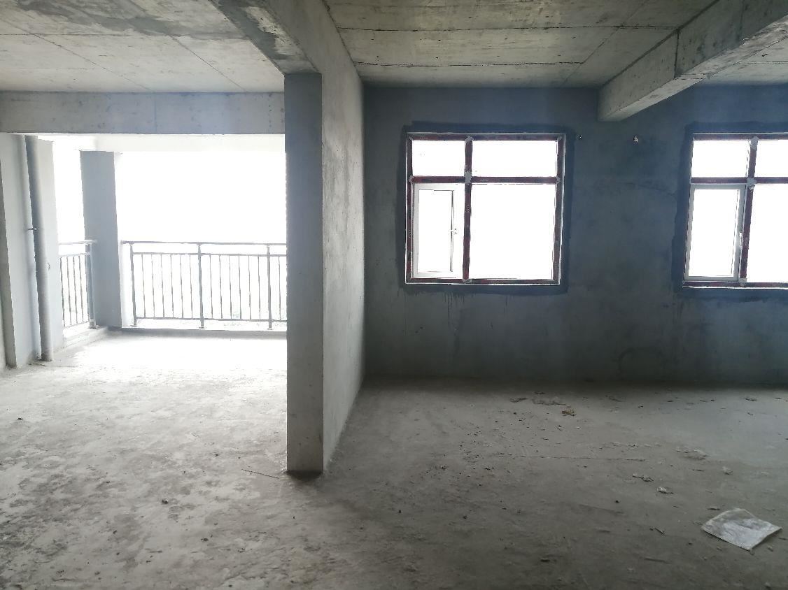 城南花园小区天诚缘，三房两厅户型方正楼层好，房东靠谱！看房方便!