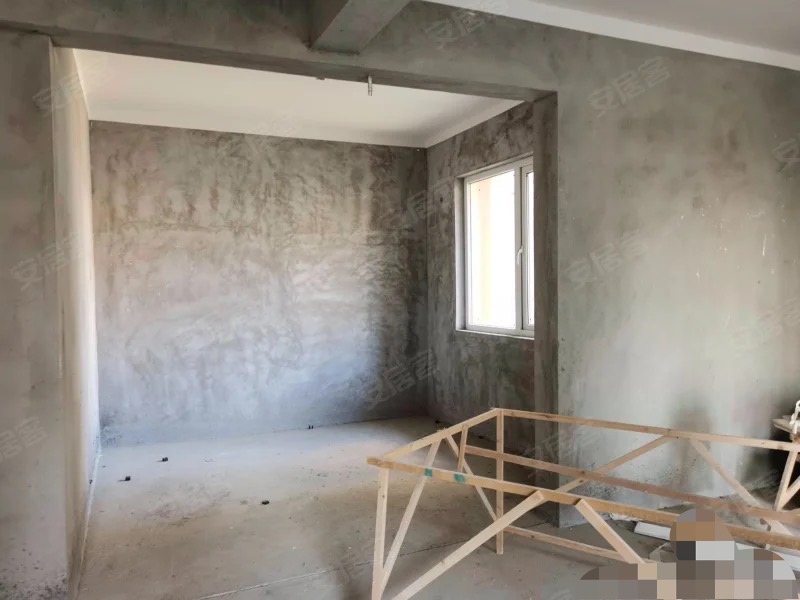 捡漏，城南，森林国际城湖景房，靠公园，单价4200左右，户型好，楼层好