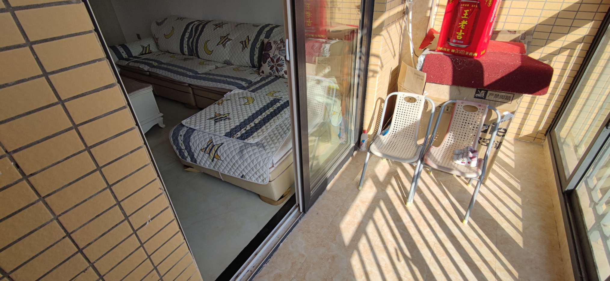 森林国际，精装两房，好楼层，拎包入住南城新区 旁