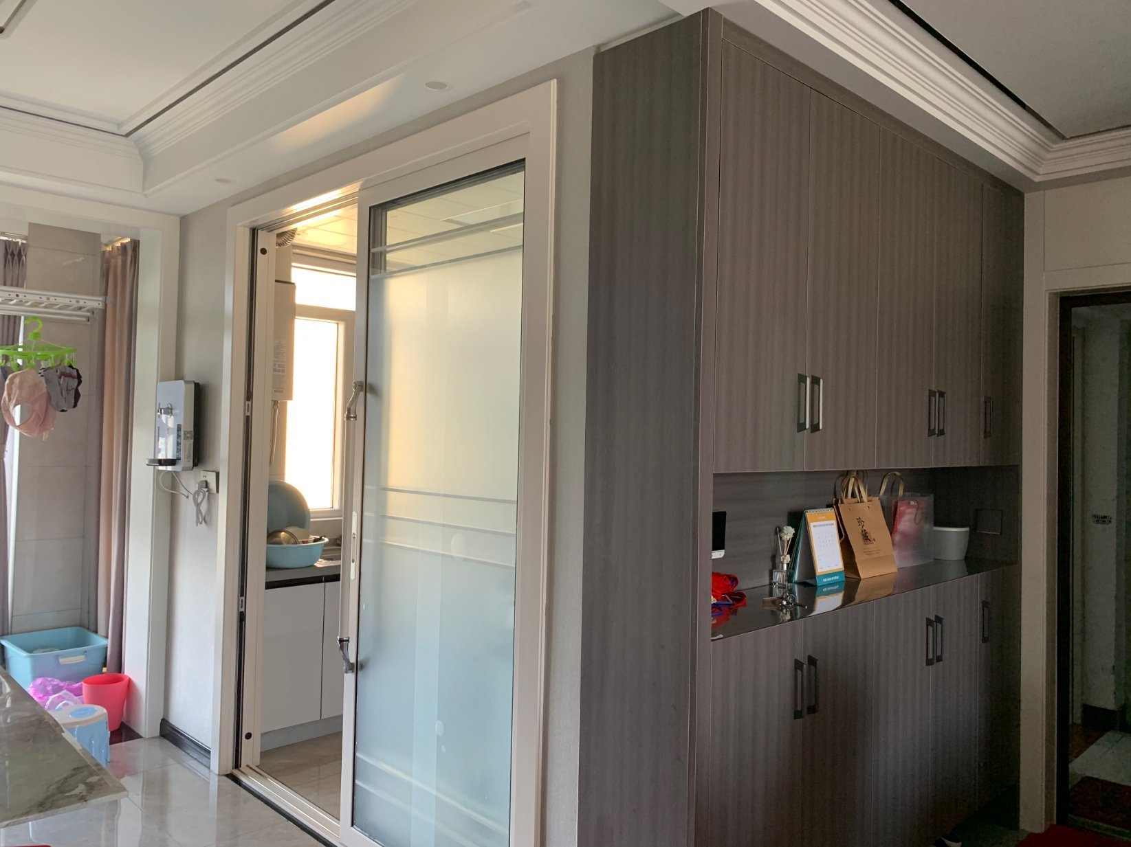 新城壹号五期顶层豪装大户型，带车位，契税已交