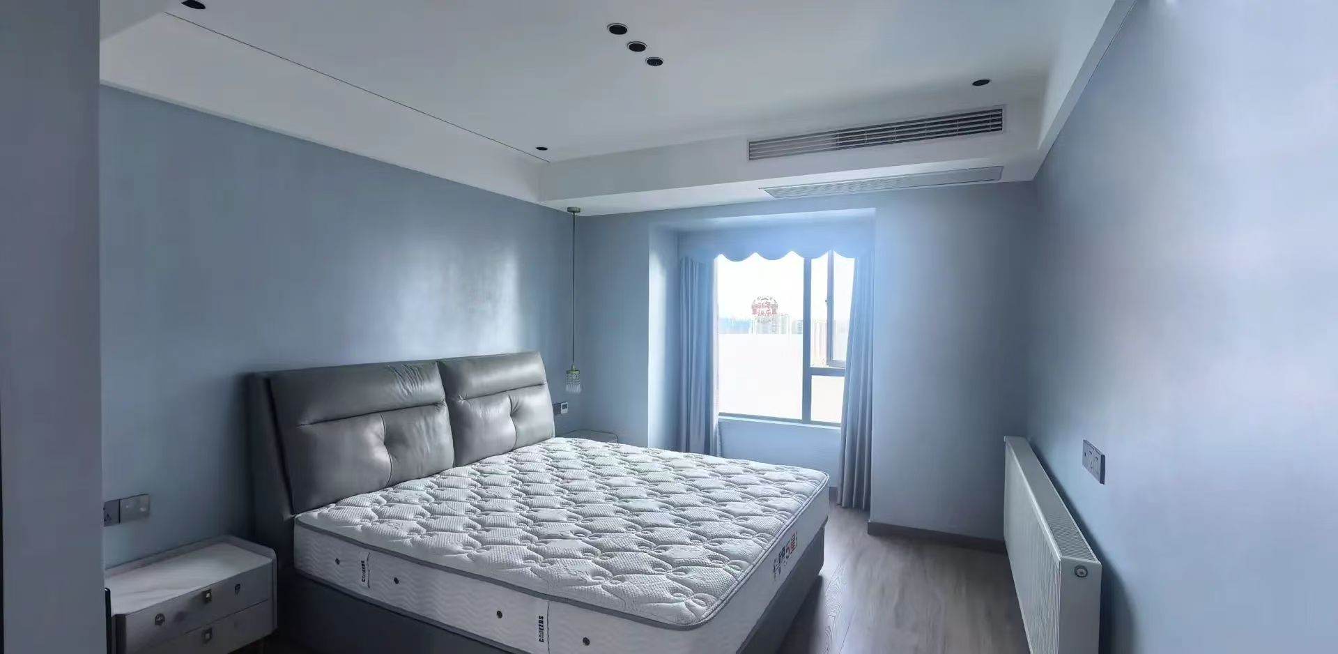 城南，翡冷翠边户，精装四房，全屋品牌家私，电梯好楼层，证满二