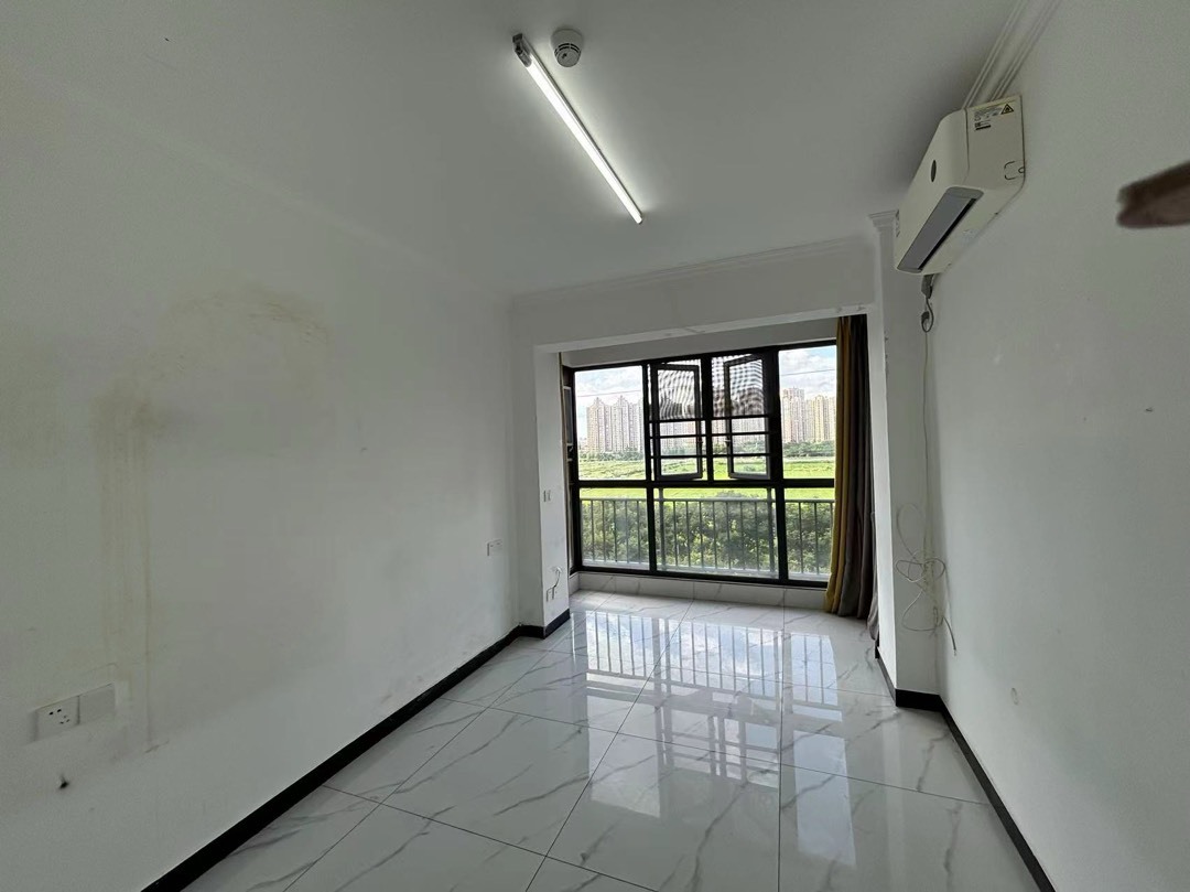 捡漏，城南，荣怀，精装三房，好楼层，业主诚心出售