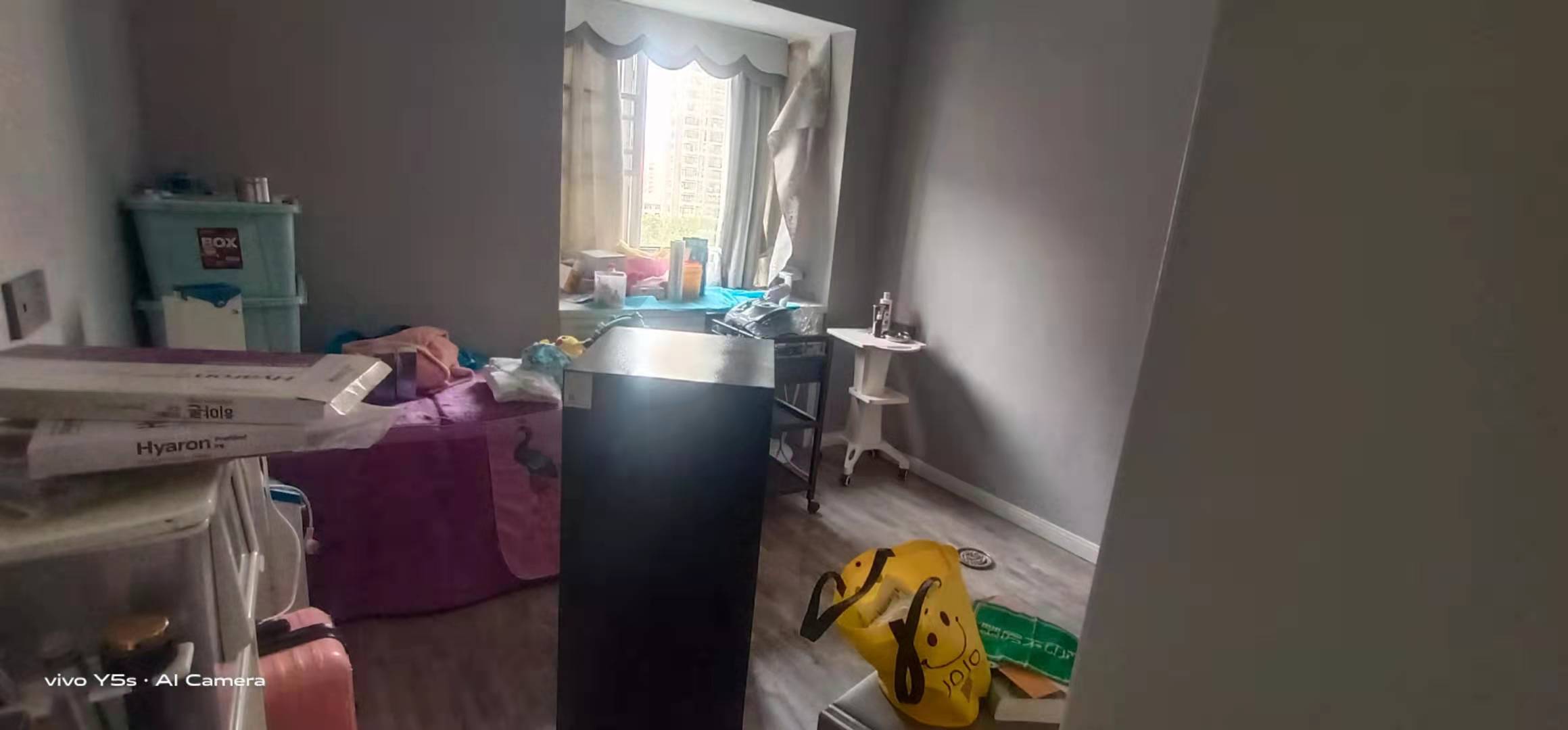 城东一中对面和合国际精装大三房，房子全新精装保养新，等有眼光的你来看房