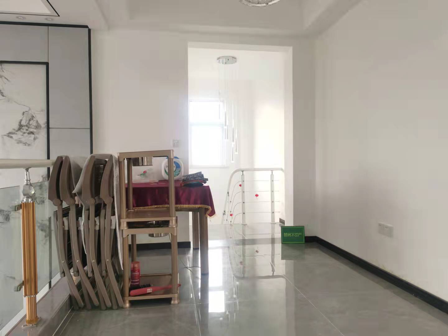 城西李小双运动城附近时代天骄精装复式满二业主诚意出售