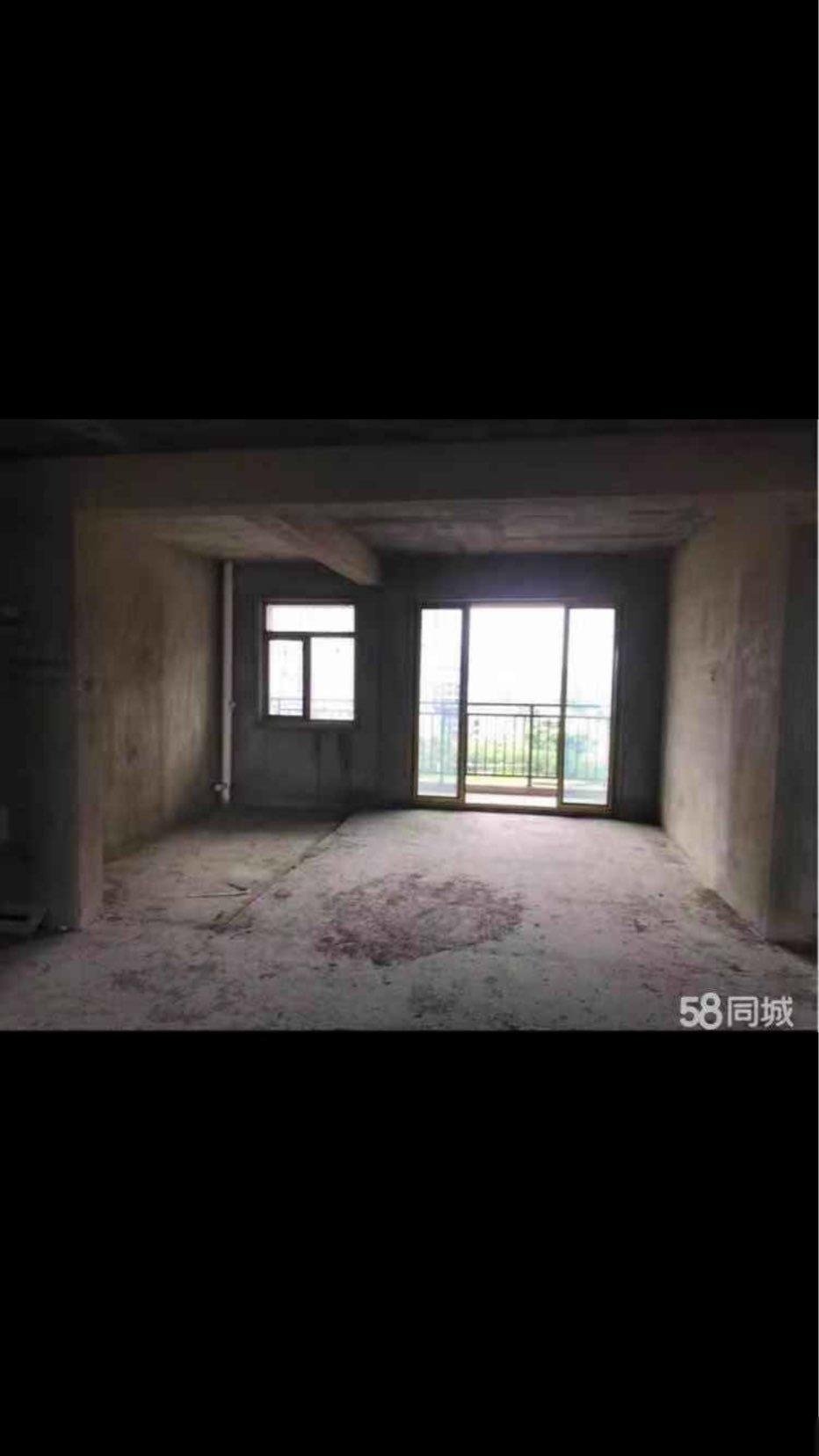 元泰未来城，南北通透端头房源彩光明亮，双大景观阳台