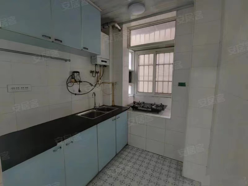 116，中百仓储旁，奥运小区，精装三房，成色新，证件齐全