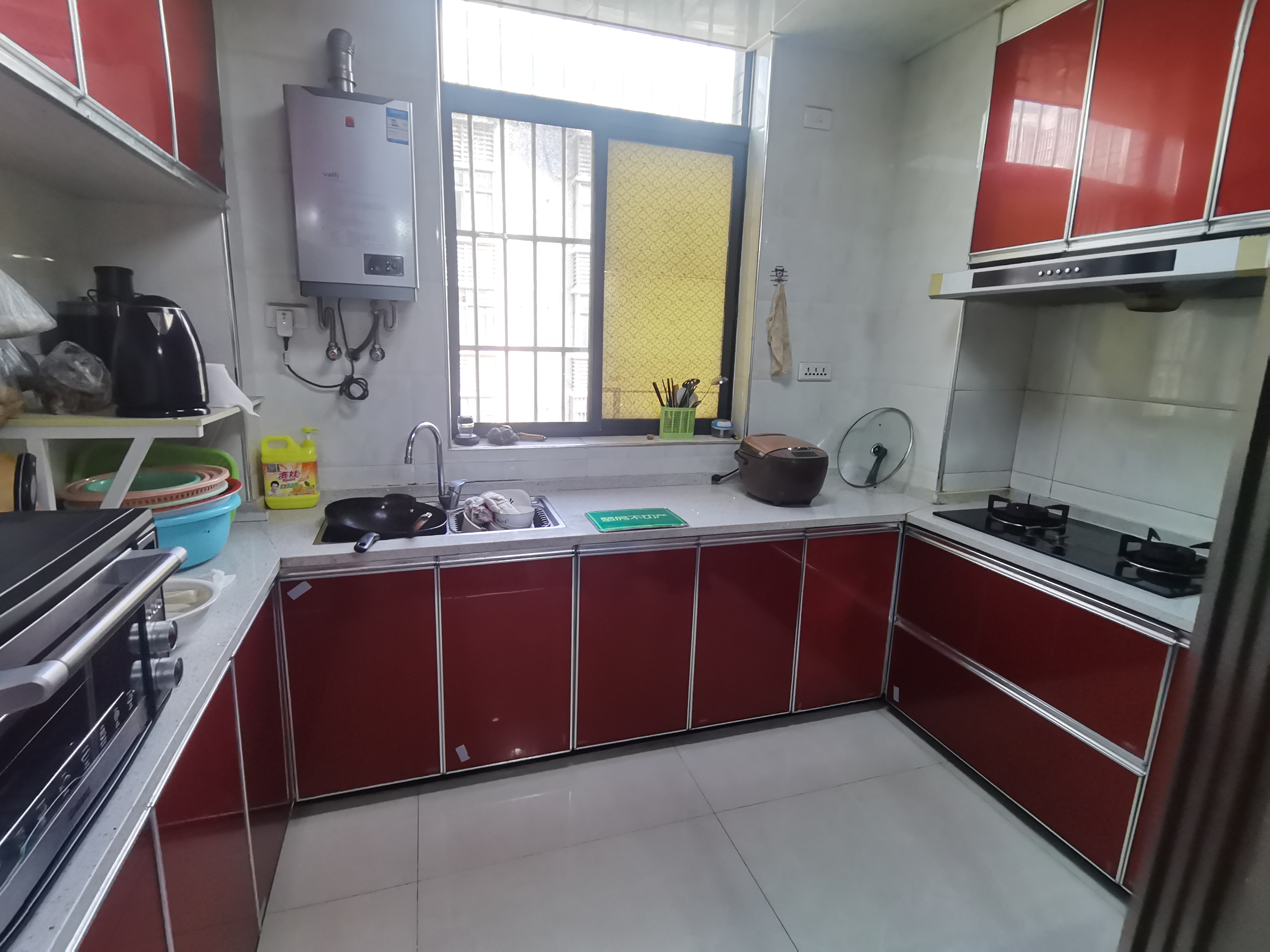 临江雅苑精装三房南北双阳台房东诚意出售