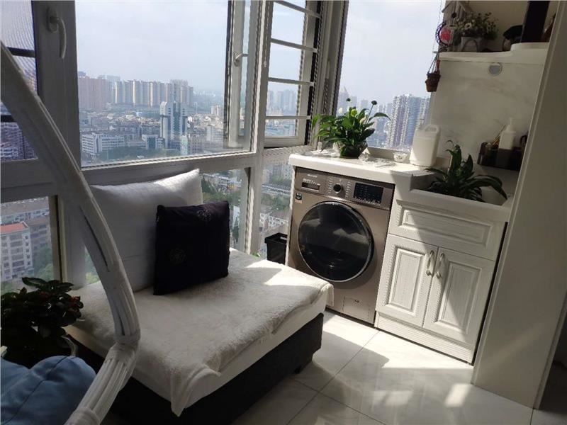 武商旁财源盛景123平3室2厅 住房采光好户型方正