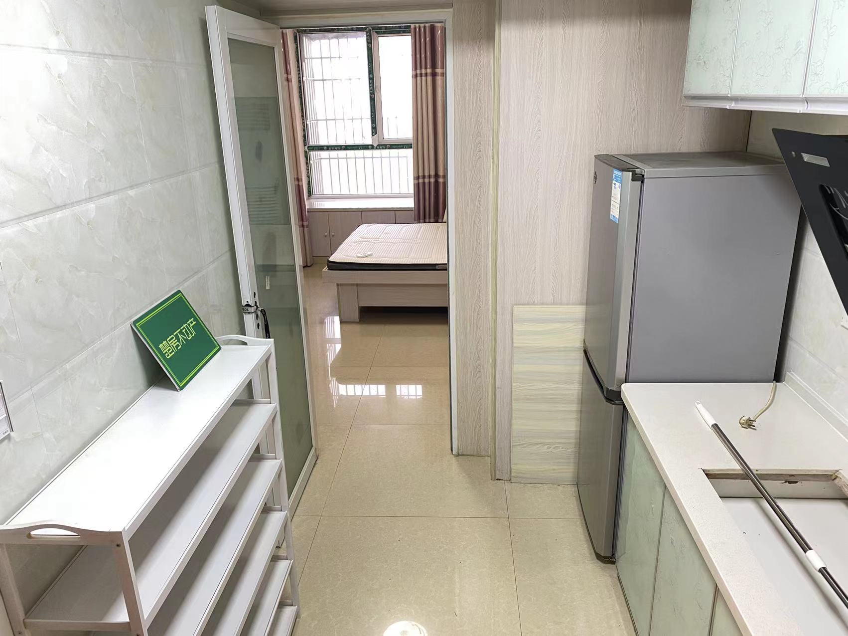 和合国际精装一室一厅，一中附近陪读优选，好楼层