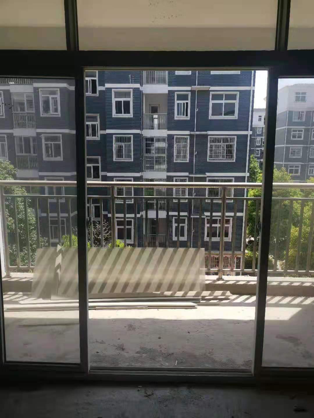 清水湾还建房120平带地下室41万