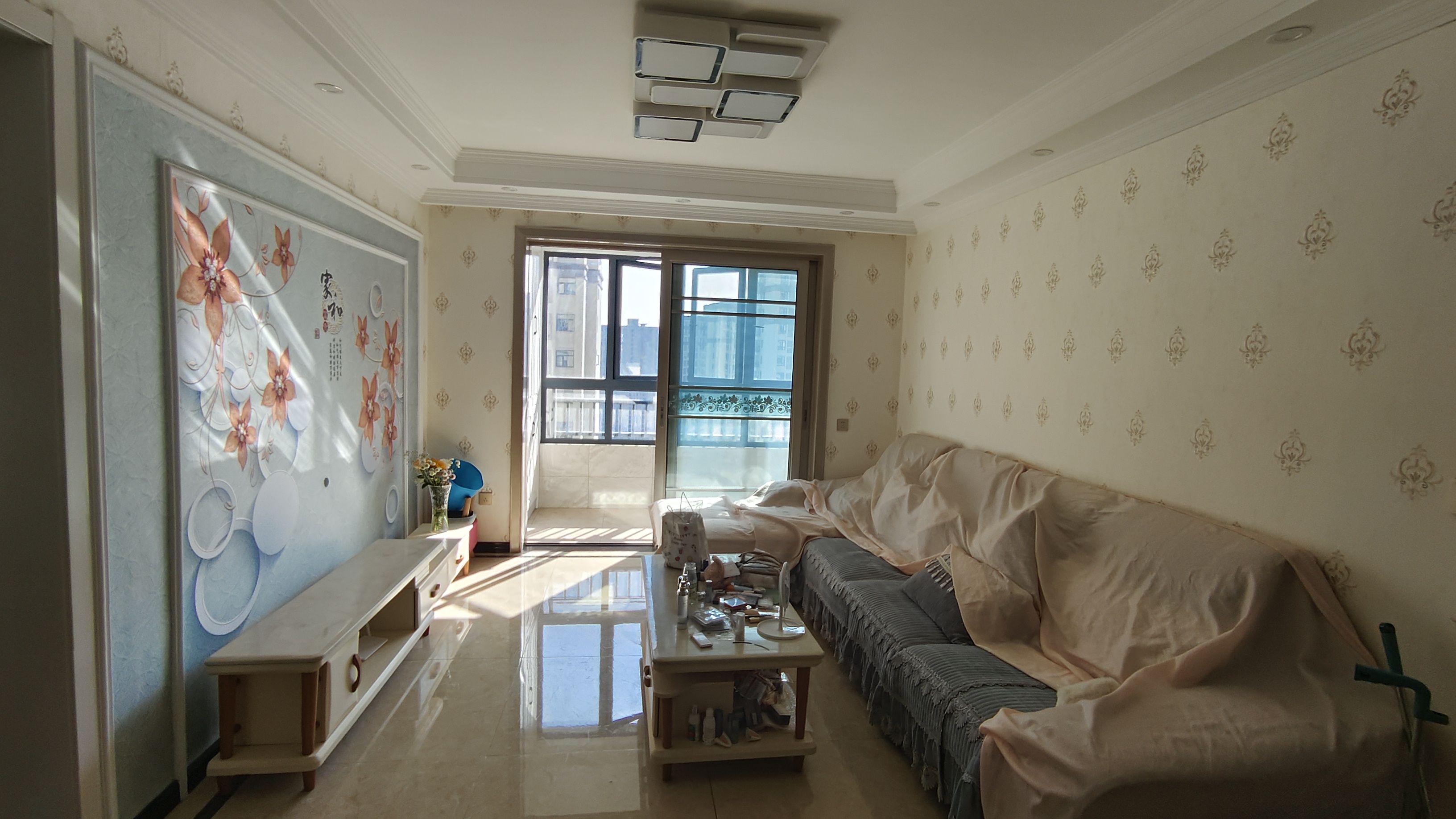 和合国际.精装三房两卫.证件满二.小区环境好.看房方便