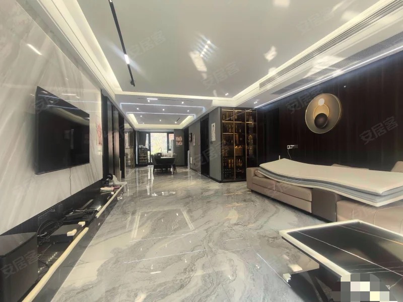 城南，领‬秀城，​电梯大平层，小洋房​，全‮豪屋‬装一‮品线‬牌拎‮入包‬住