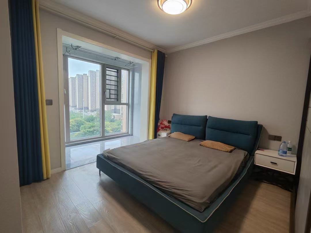 捡漏，仙桃晓学旁，全新精装三房，精装三房，好楼层12楼，证满二，