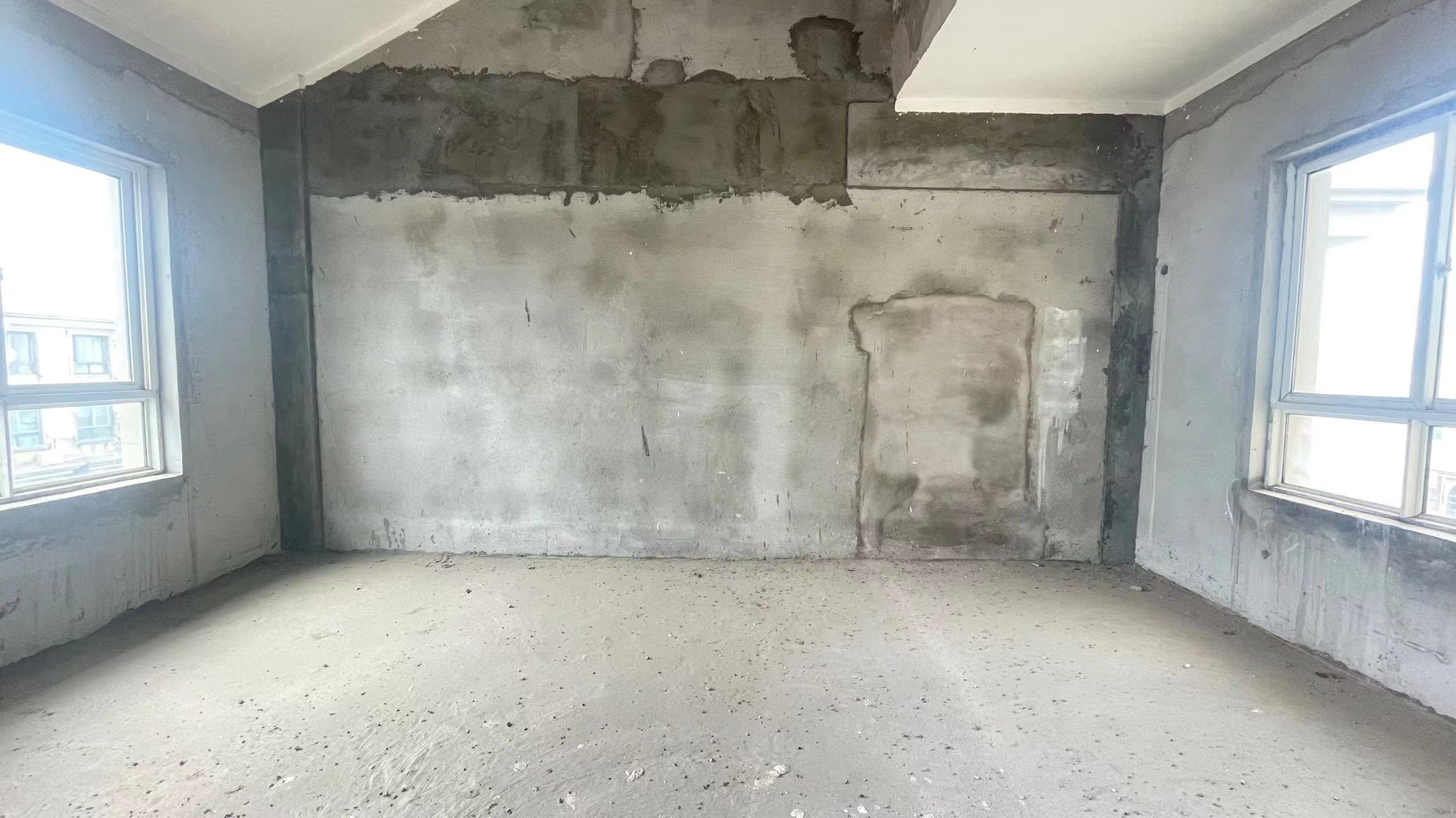 明珠新城.毛坯三房.看房方便