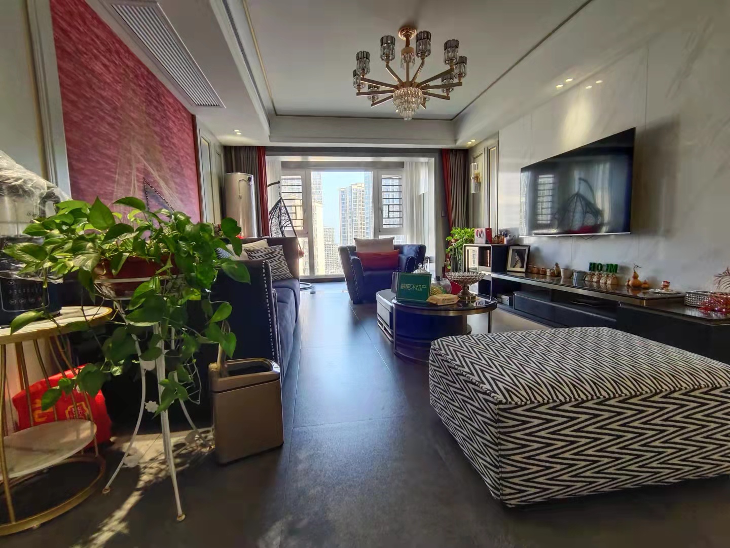 森林国际嚎装楼层好采光棒上学方便，看房方便