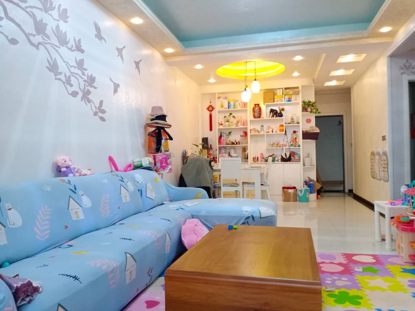 元泰未来城三中旁边，社区成熟， 地段南北通透采光好