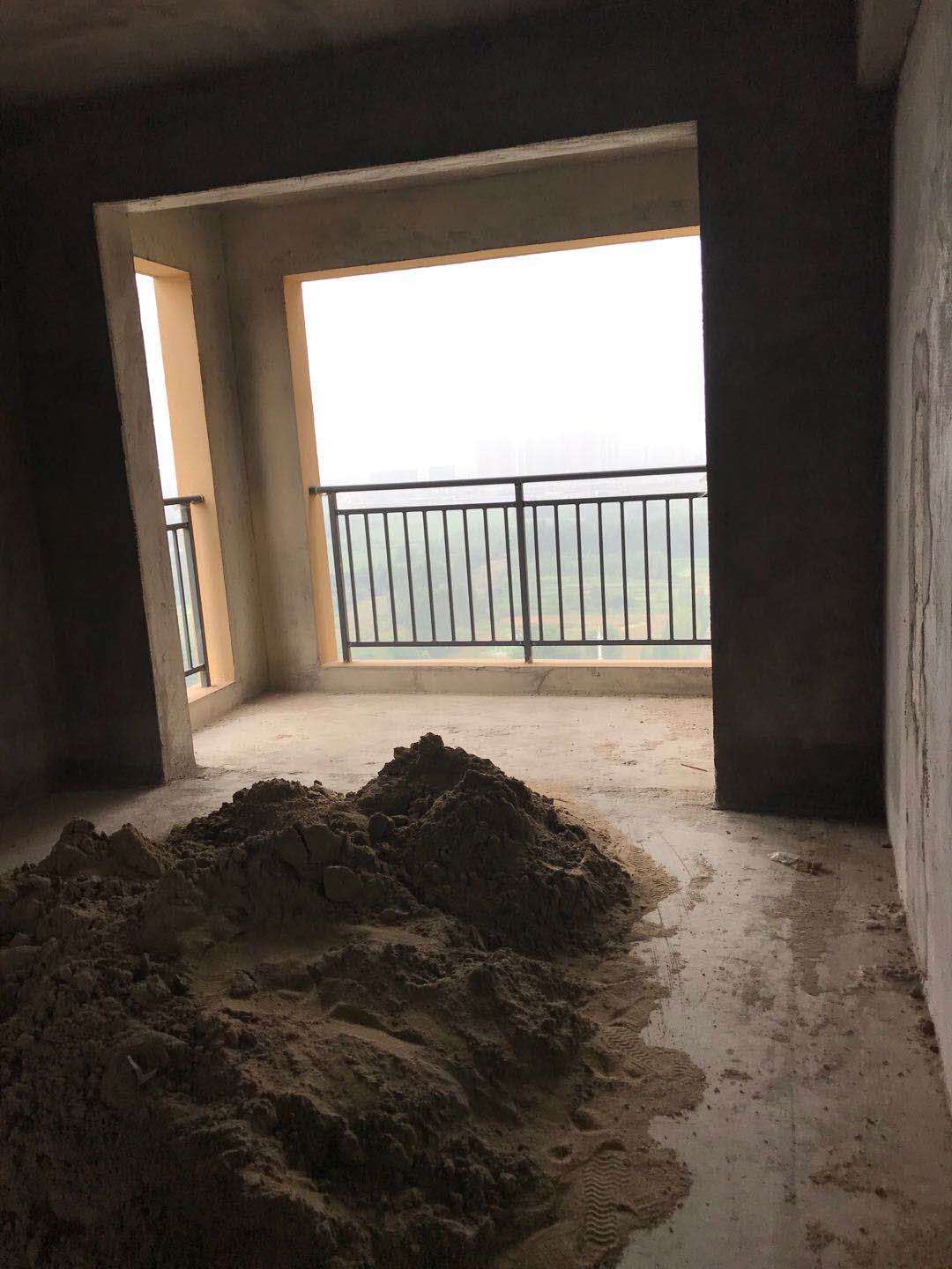 元泰未来城复式楼单价不到5千证件齐全可按揭